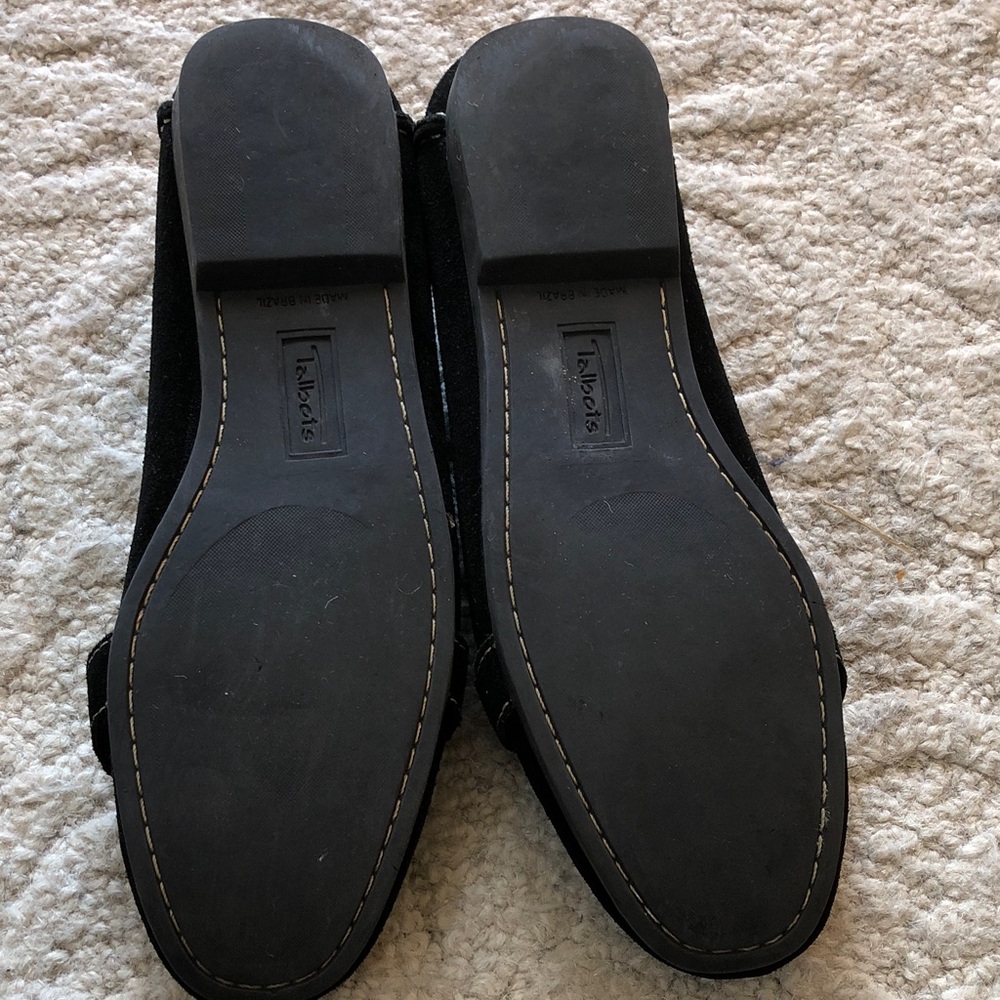 Talbots Black Loafers with Gold Accent - Picture 3 of 8
